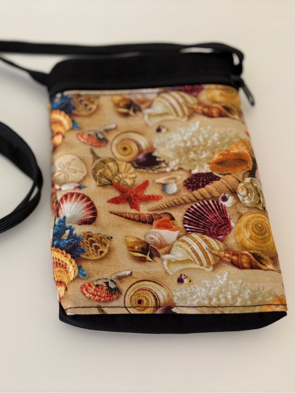 Seashell Crossbody cell phone holder